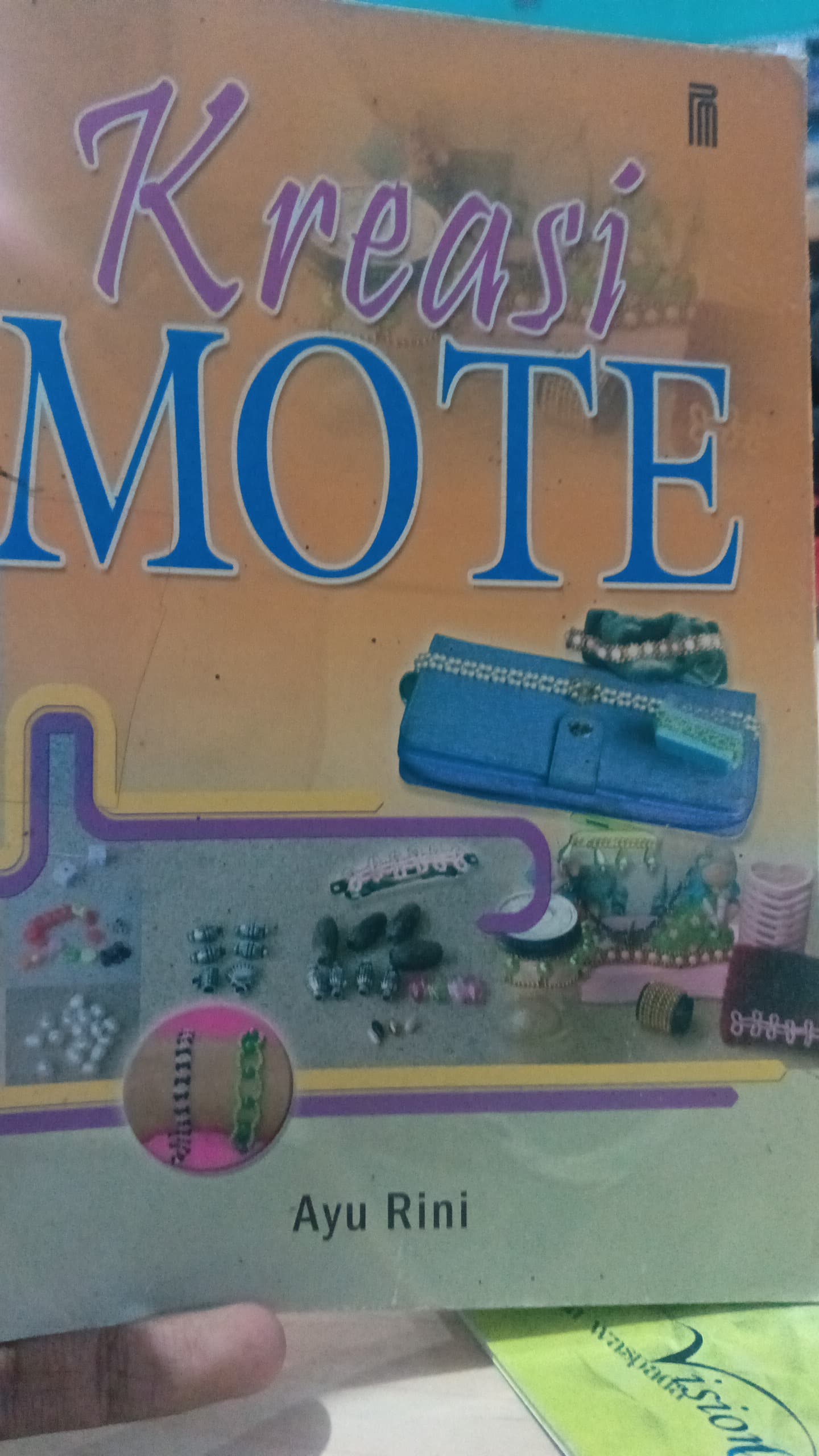 Kreasi Mote